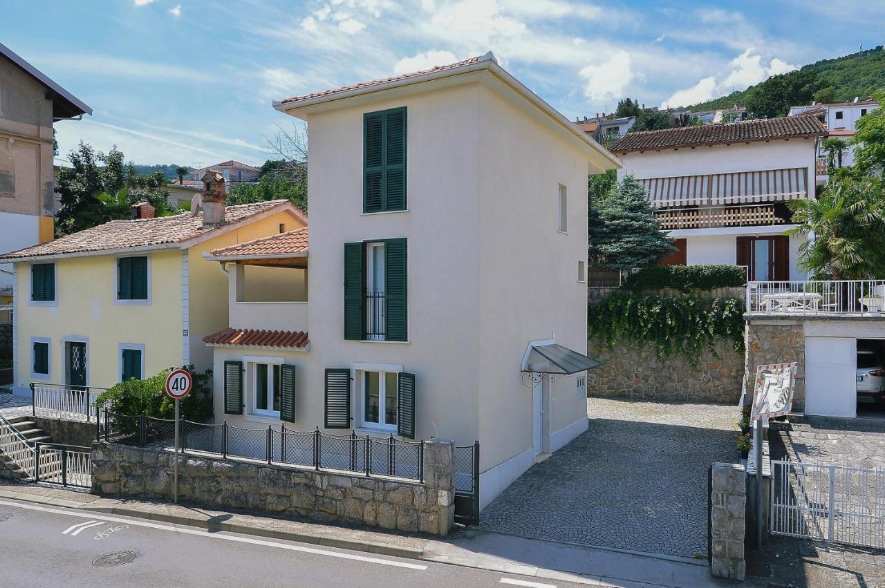 Opatija Sunshine Apartman Kültér fotó
